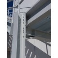 Μεταλλική σκάλα βαρέου τύπου σε κτίριο του Αεροδρομίου Αθήνας Ελ.Βενιζέλος